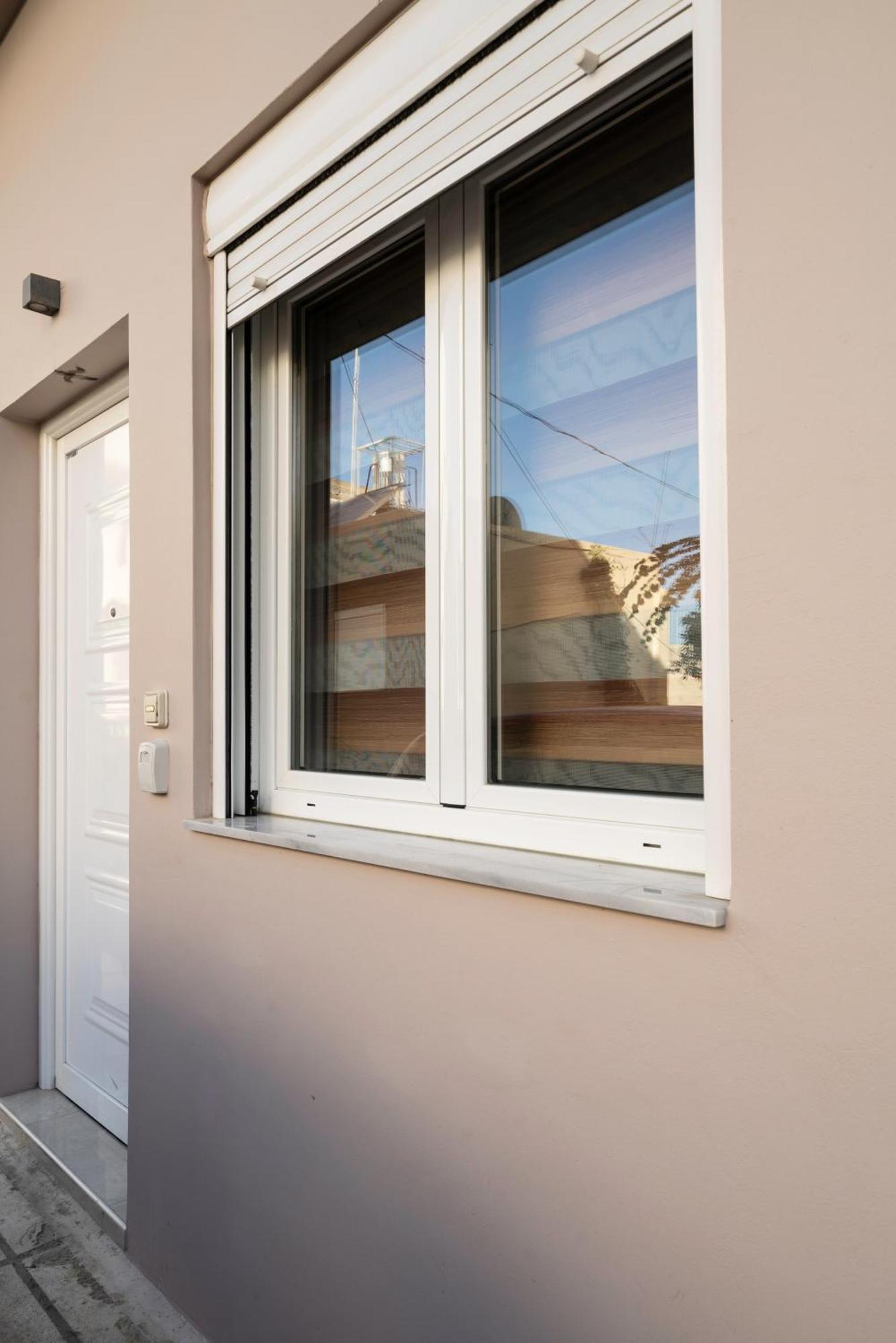 Neon Apartment, Modern, High Quality, Central Apt, Heraklion City 외부 사진