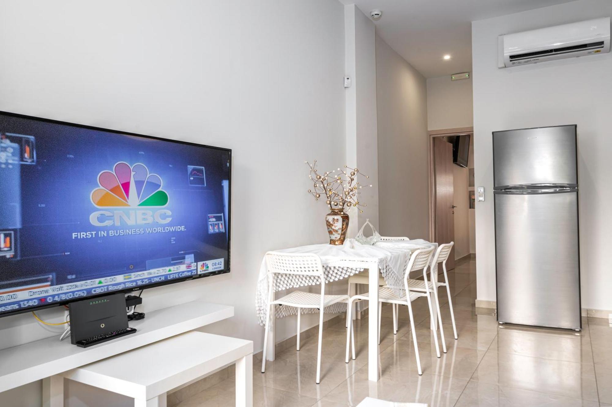 Neon Apartment, Modern, High Quality, Central Apt, Heraklion City 외부 사진